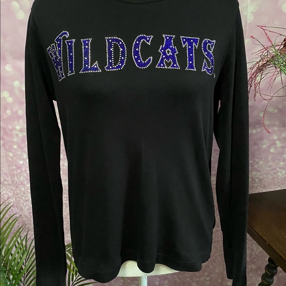 WILDCATS fan!!!  A perfect top for all you UK fans out there! - Picture 3 of 10